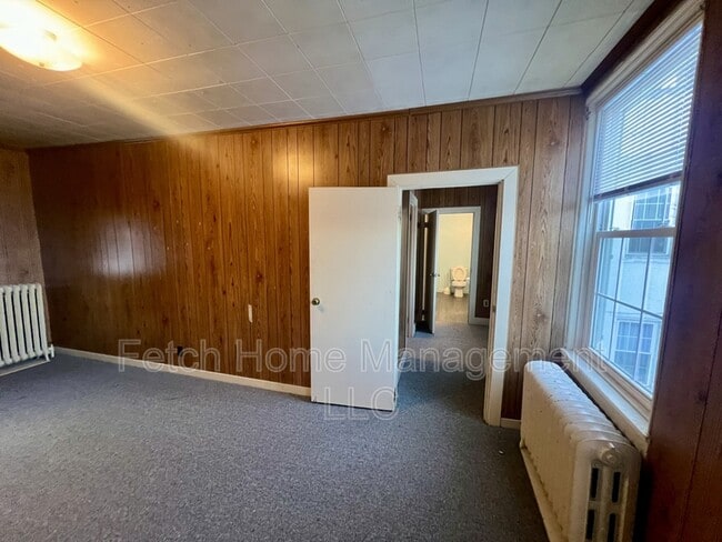 Building Photo - 1287 W Penn Ave