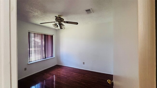 Building Photo - 12943 Leaf Glen Ln