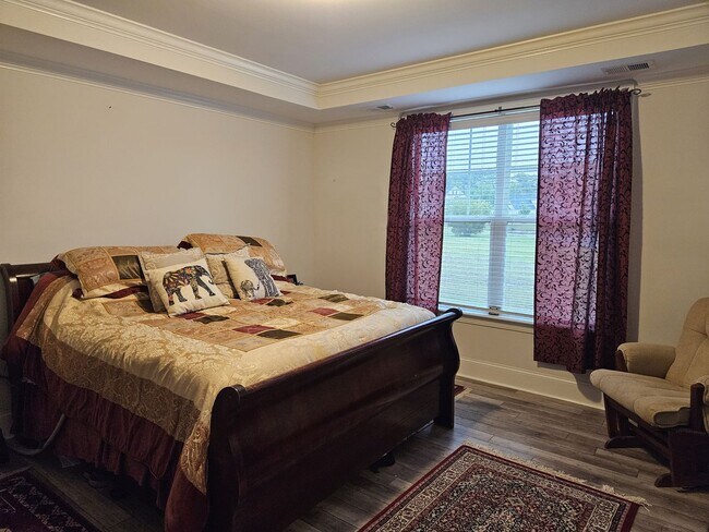 Building Photo - Beautiful 4 bedroom, 2.5 Bath unfurnished home located in Songbird Landing Community - Hampstead