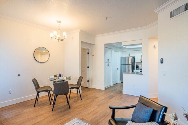 Building Photo - 2150 S 55th St