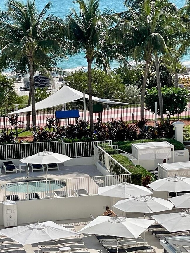 Building Photo - 4779 Collins Ave