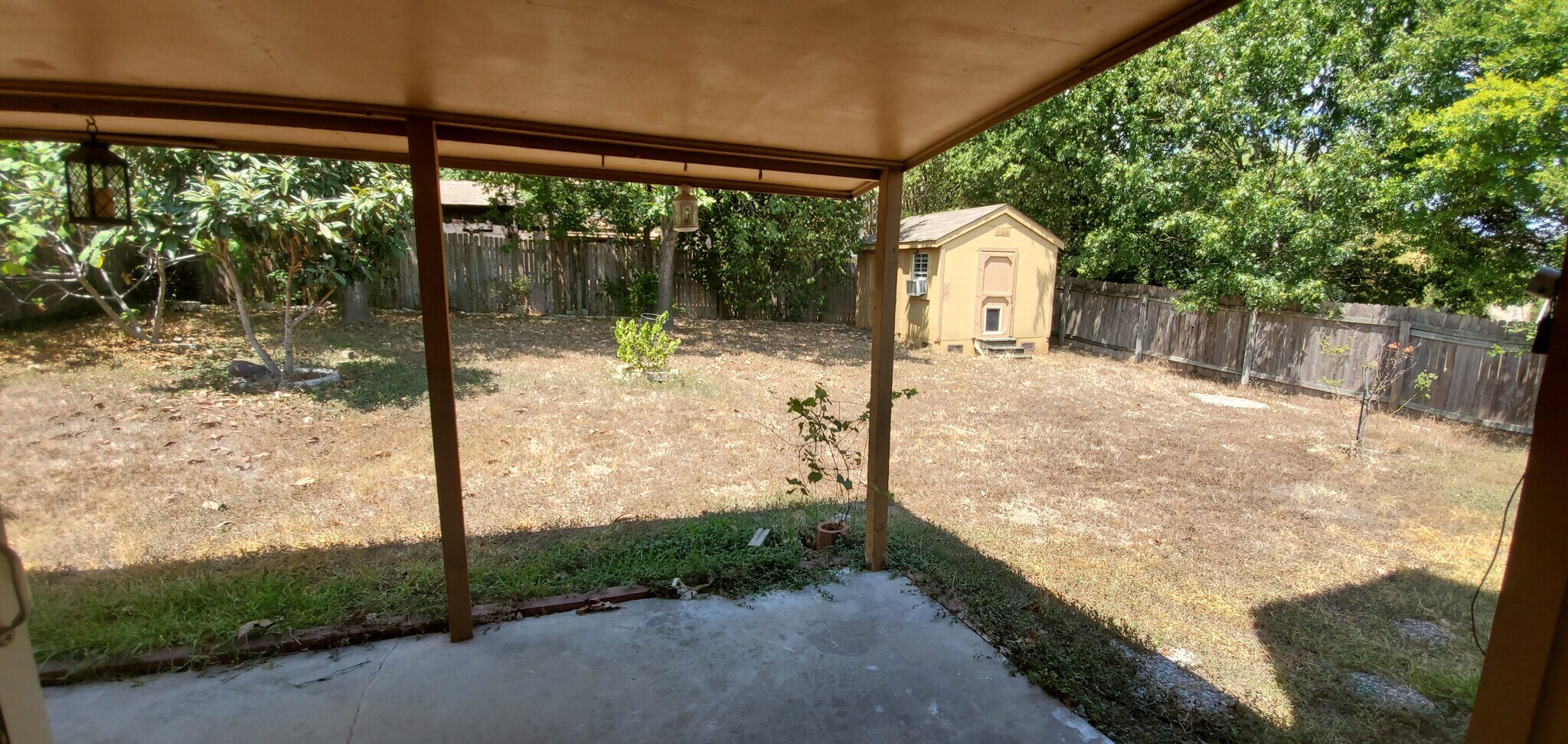 Building Photo - 602 Wagon Wheel Trail