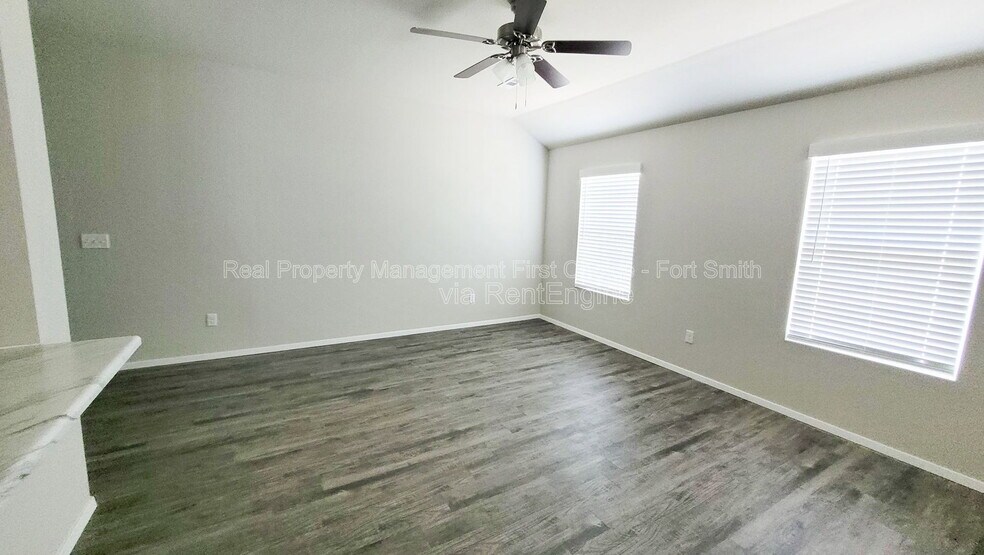 Building Photo - 8218 Melody Ln