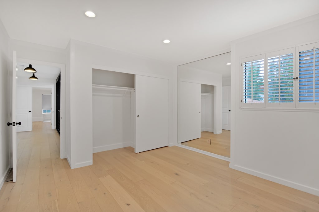 Building Photo - 23450 Park Hermosa