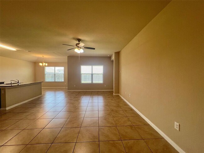 Building Photo - 367 Dusky Thrush Dr