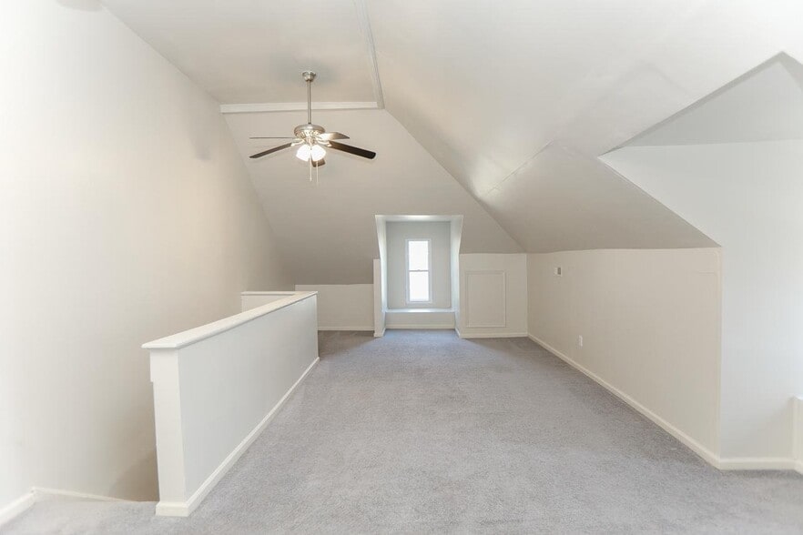 Building Photo - 1439 Moultrie Ave