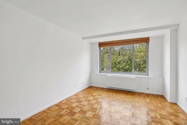 Building Photo - 4200 Cathedral Ave NW