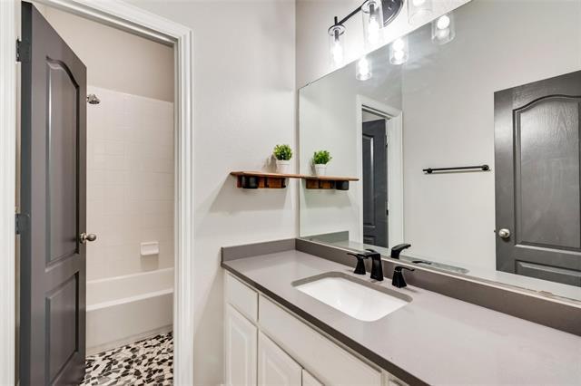 Building Photo - 2338 Angel Falls Dr