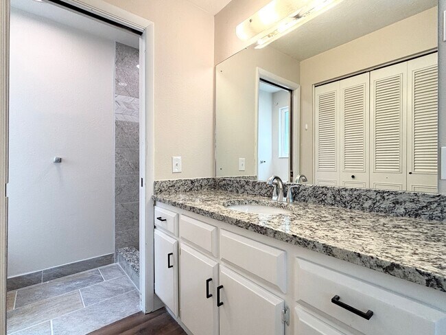 Building Photo - Mountain Views at Meadow Cove on 1/4 Acre ...