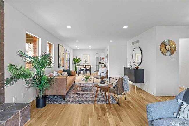 Building Photo - 3436 S Race St