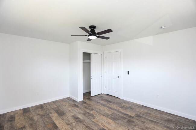 Building Photo - 111 Zandhoek Rd