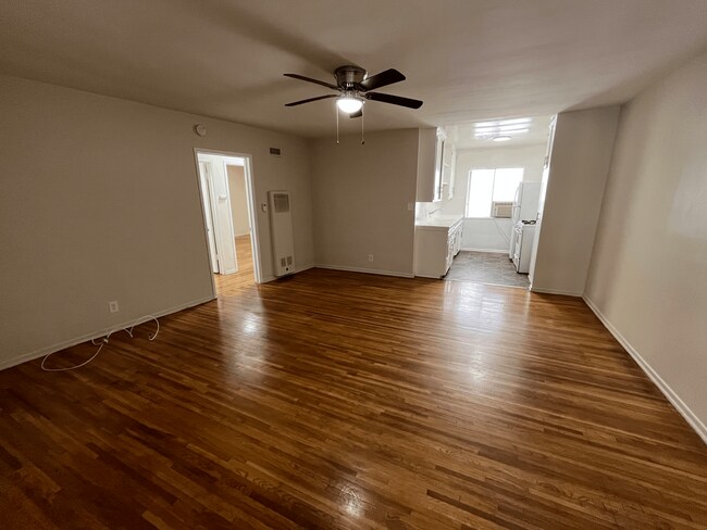 Interior Photo - 652 Veteran Ave