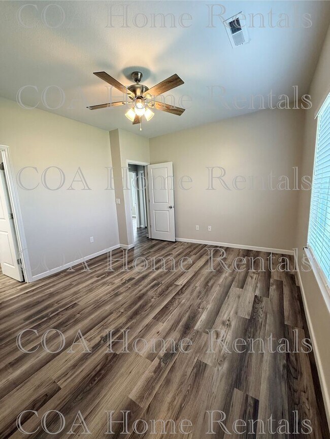 Building Photo - Maize Duplex