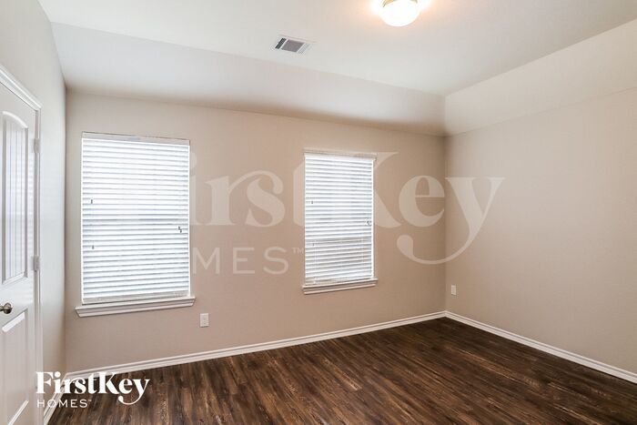 Building Photo - 3410 Bainbridge Hill Ln