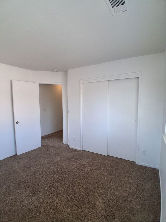 Building Photo - 277 W El Paso Ave