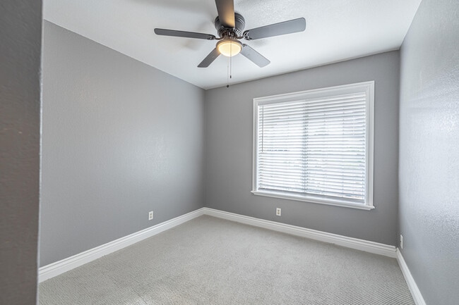 Building Photo - 44322 Brandon Thomas Way