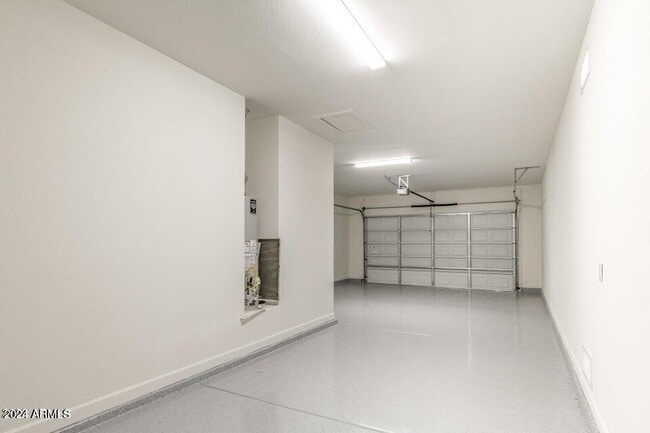 Building Photo - 13695 N 148th Dr