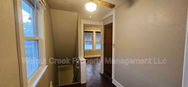 Building Photo - 1205 E 172nd St