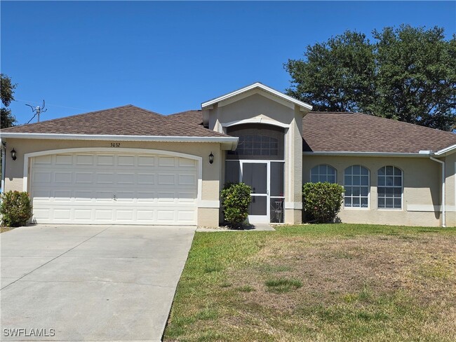Primary Photo - 3032 SW 10th Ave