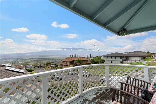 Building Photo - 460 Polulani Dr