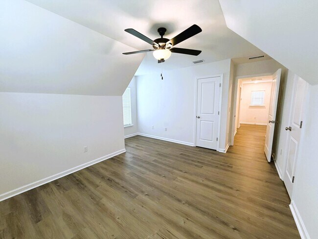 Building Photo - 3734 Meadow Vista Ln.