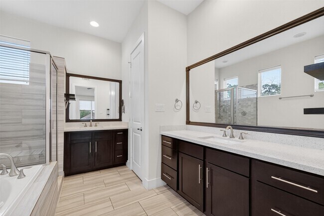 Building Photo - 1202 Cedarpost Tree Springs Pl