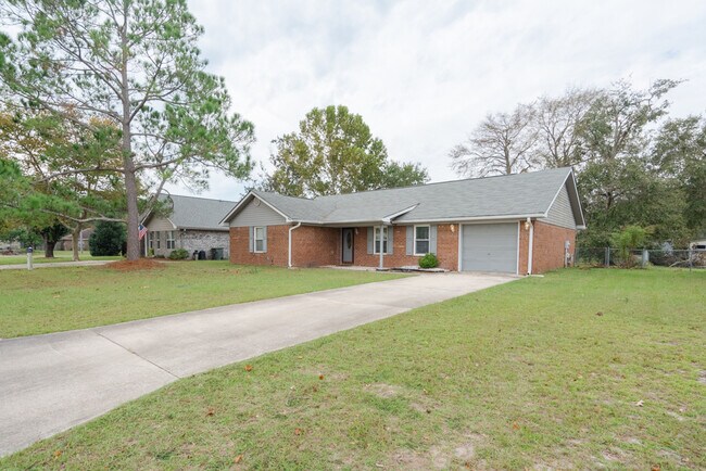 Building Photo - 1442 Harrier Hollow
