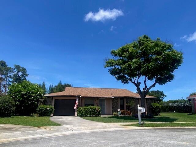 Building Photo - 1100 Cameo Cir