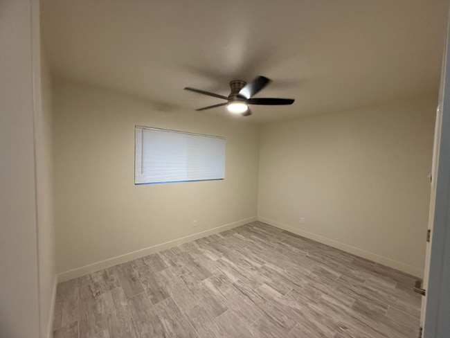 Building Photo - 8866 Donna Jean Ln