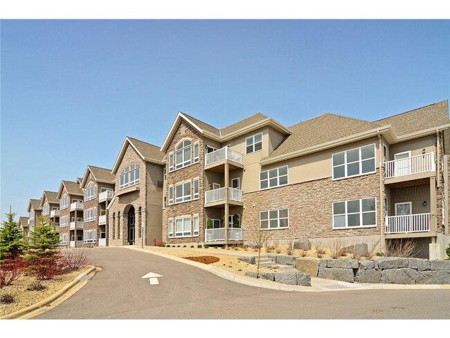 Building Photo - 2670 Kelley Pkwy