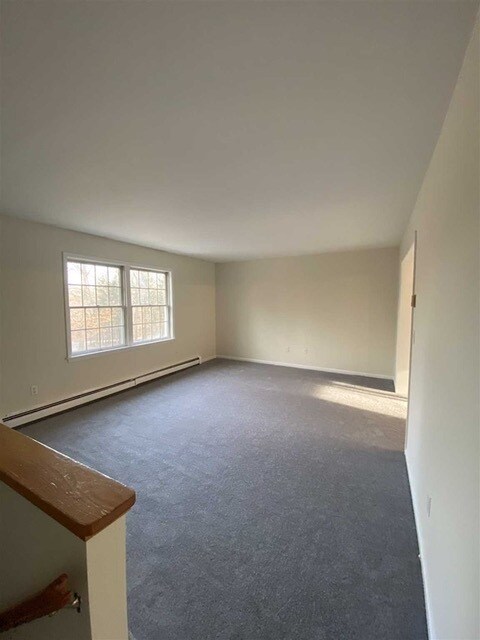 Building Photo - 272 Van Wyck Lake Rd