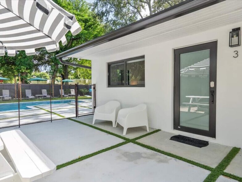 Building Photo - 256 NW 57th St