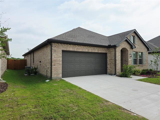 Building Photo - 712 Roanoke Dr