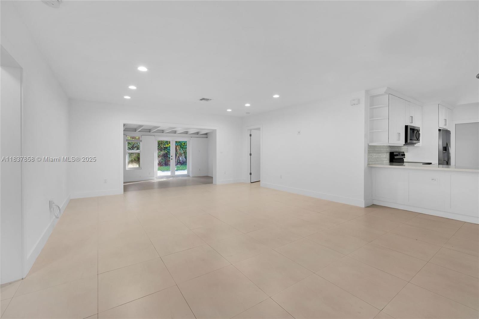Building Photo - 5990 SW 86th St