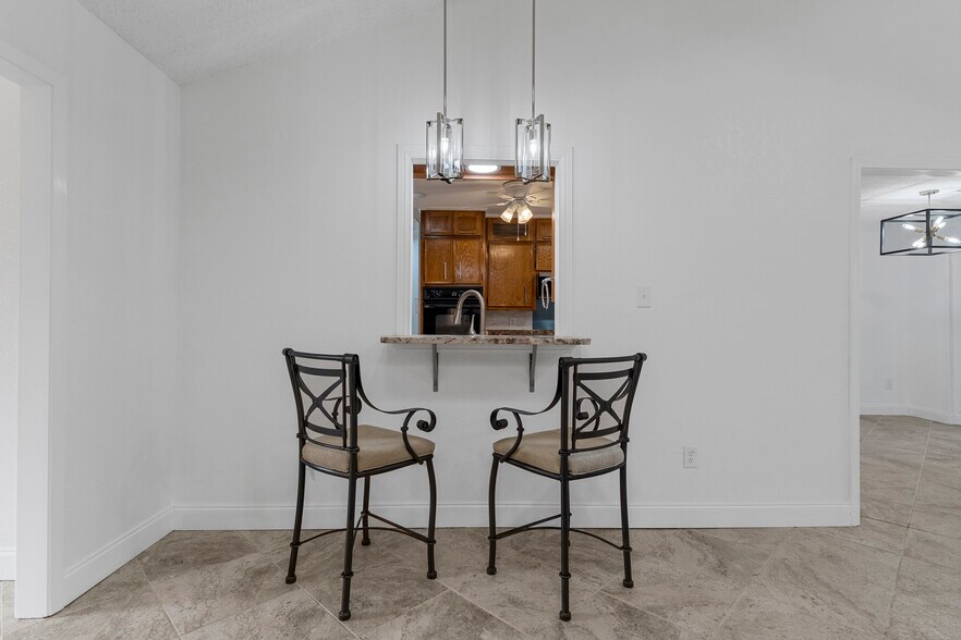 Bar - 7105 Fish Pond Rd