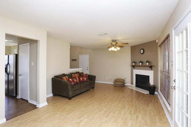 Building Photo - 2203 Friarwood Trail