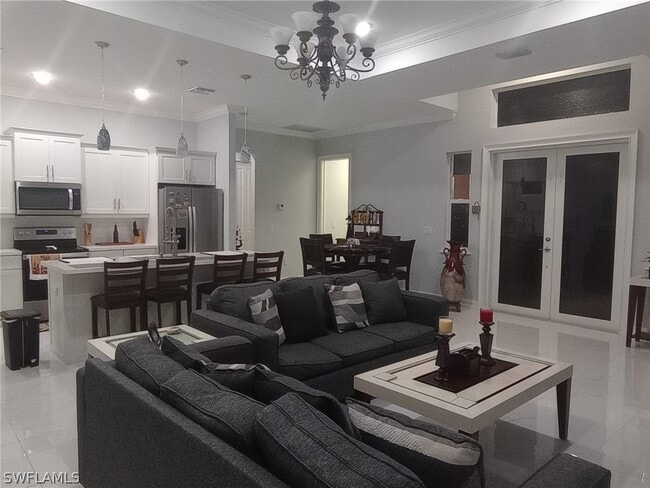 Building Photo - 3962 Everglades Blvd S