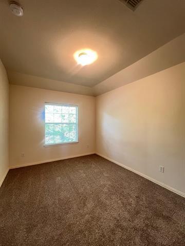 Building Photo - 1413 McClure Dr