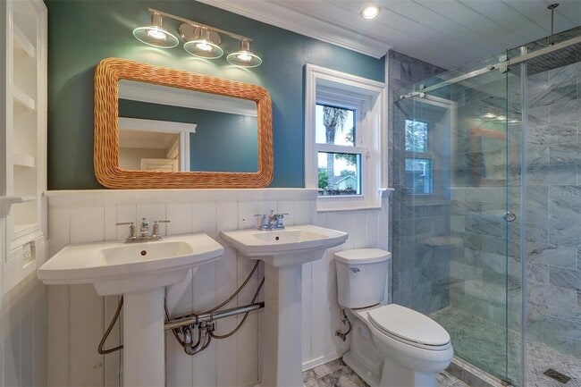 Building Photo - 2958 Meadow Wood Dr