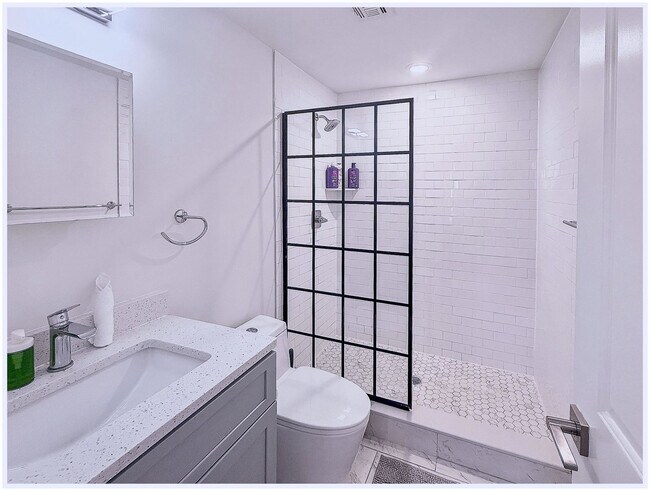 Building Photo - 1427 Germantown Ave