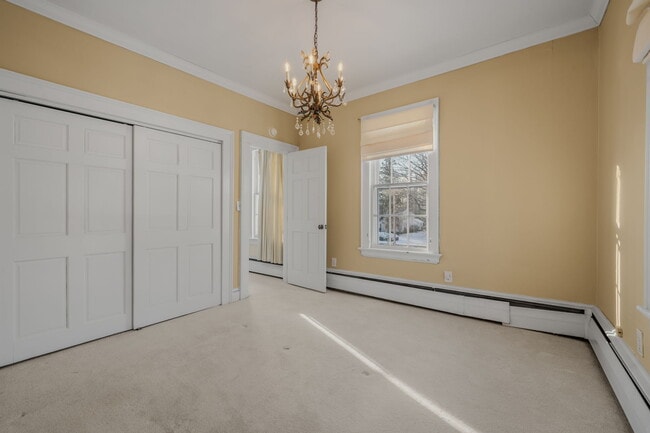 Building Photo - 9 Lyme St