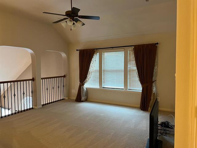 Building Photo - 2005 Loma Alta Dr