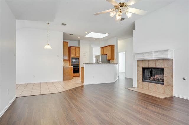 Building Photo - 8611 Ironwood Dr