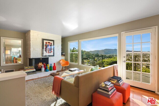 Primary Photo - 1313 Corona Dr
