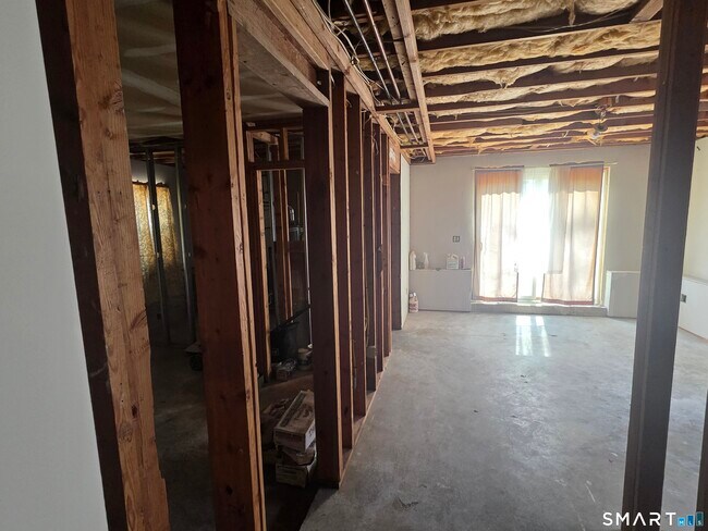 Building Photo - 15 Mc Donald Ave