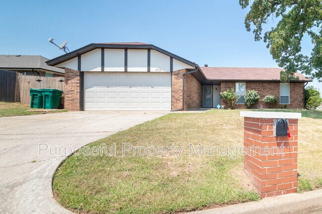 Building Photo - 8913 Bentree Country Way