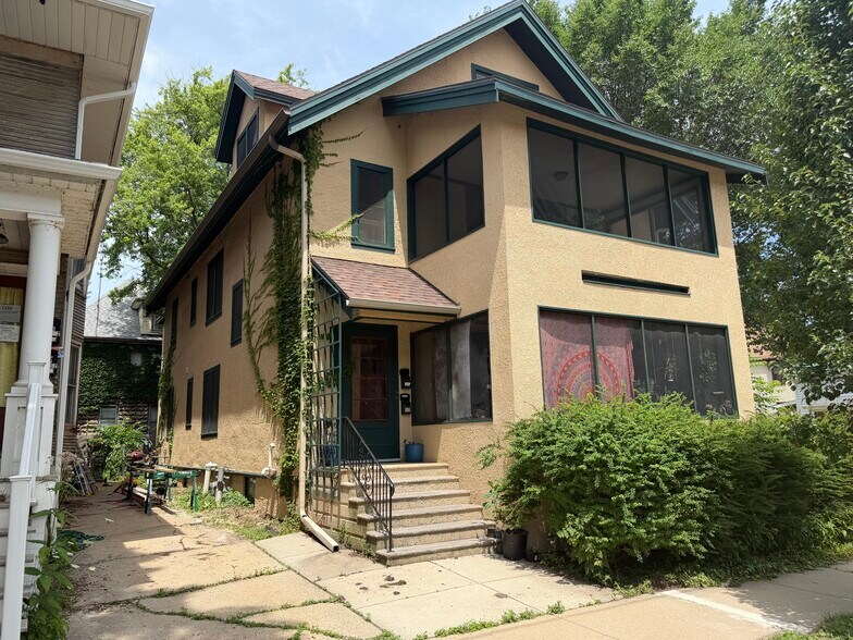 Building Photo - 1256 Spaight St