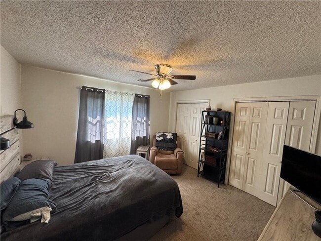 Building Photo - 306 S 11th Pl