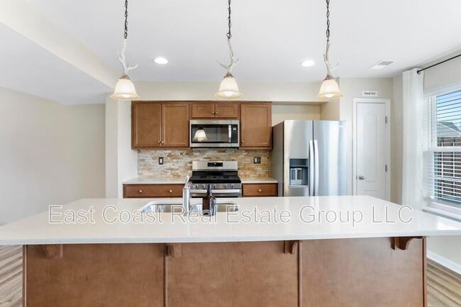 Building Photo - 203 Ran Rue Drive