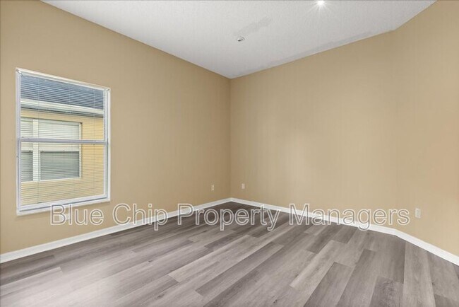 Building Photo - 5846 Manchester Bridge Dr